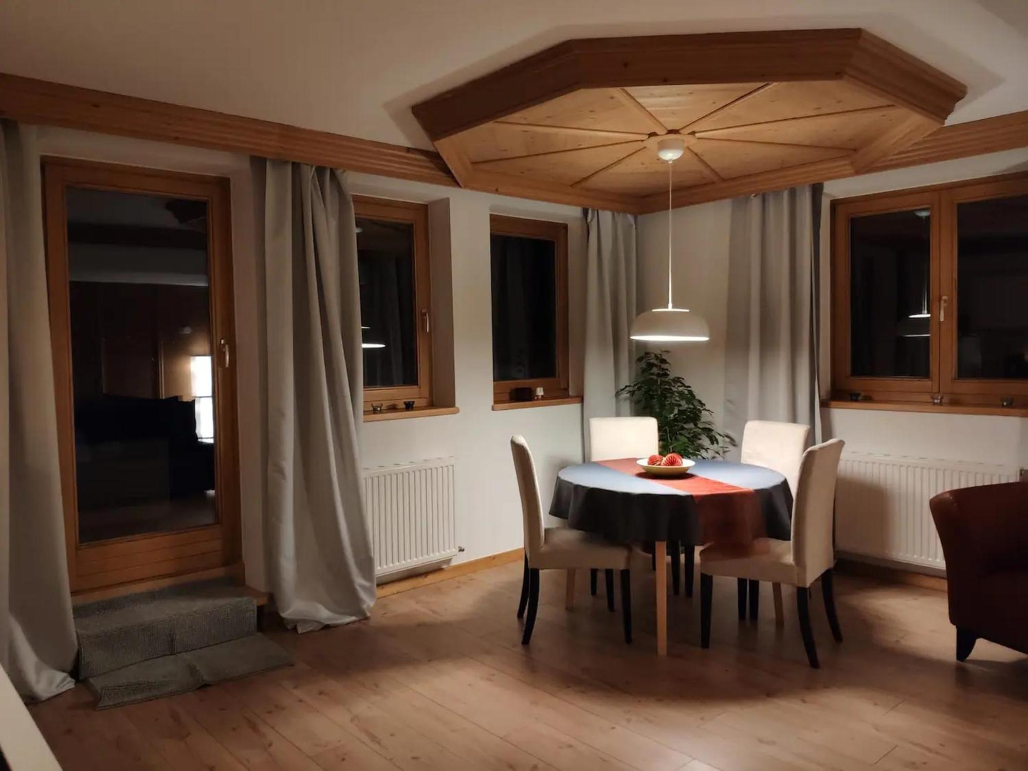 Alpendohle Apartments Ίνσμπρουκ Δωμάτιο φωτογραφία